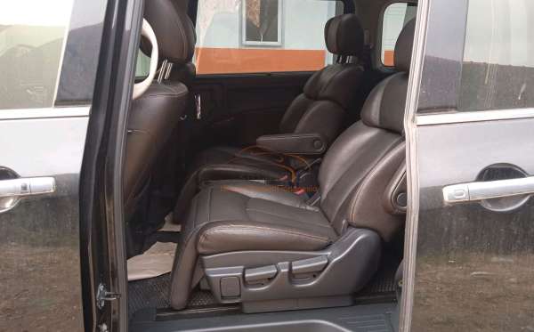 NISSAN  ELGRAND  3.5 HS