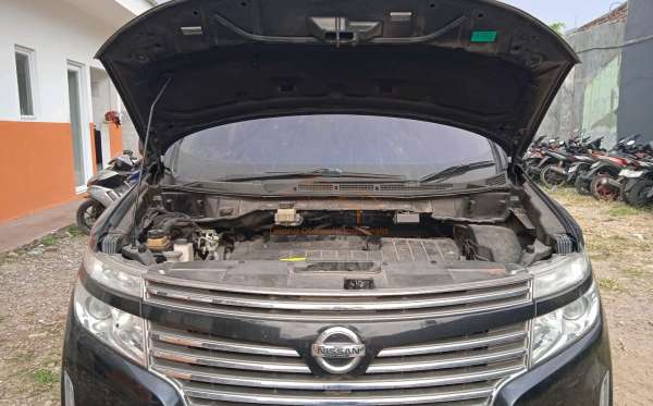 NISSAN  ELGRAND  3.5 HS