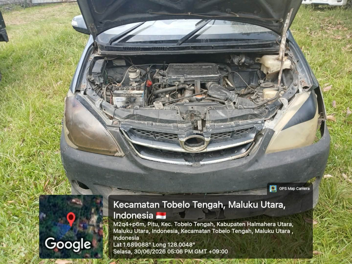 DAIHATSU XENIA