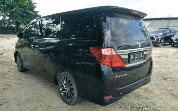 TOYOTA ALPHARD 2.4 X