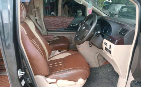 TOYOTA ALPHARD 2.4 X