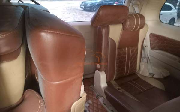 TOYOTA ALPHARD 2.4 X