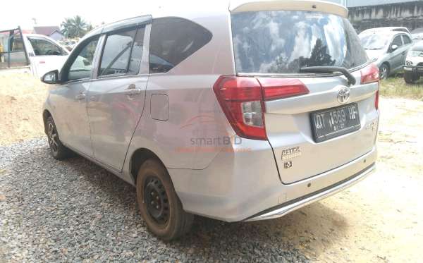 TOYOTA CALYA 1.2 E M/T
