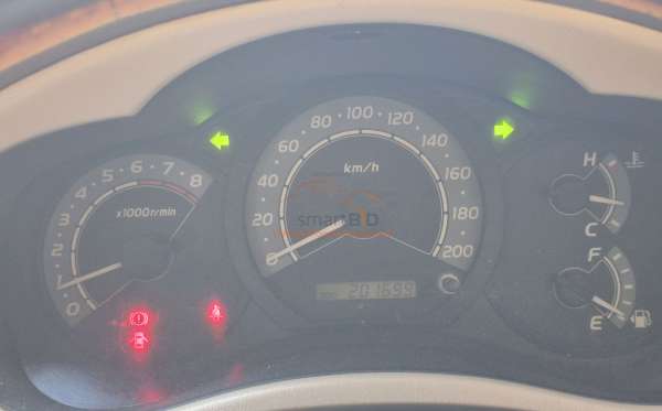TOYOTA INNOVA G