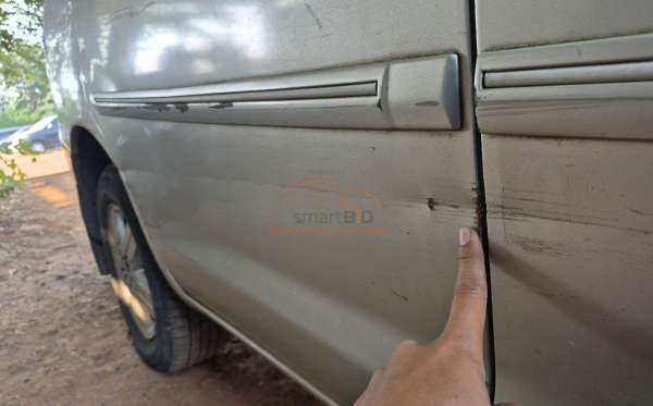TOYOTA INNOVA G