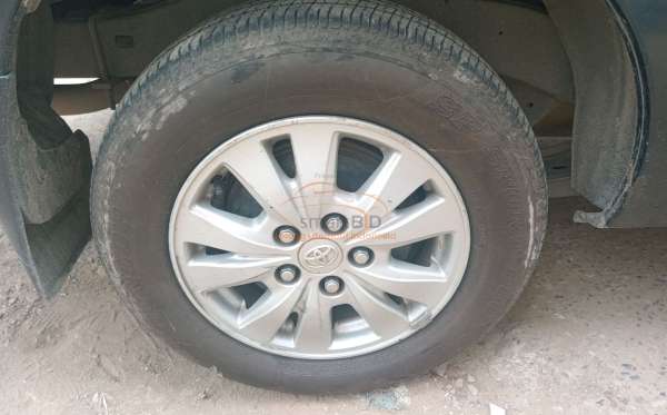 TOYOTA  KIJANG  INNOVA G