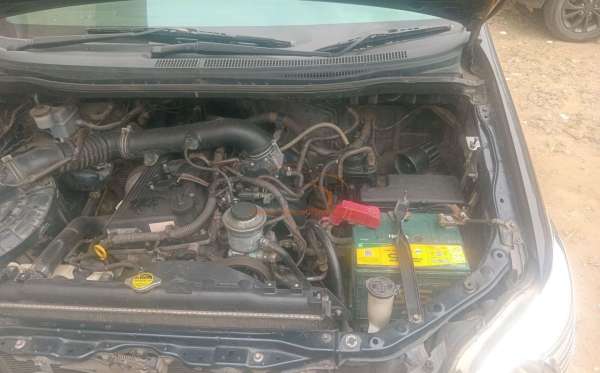 TOYOTA  KIJANG  INNOVA G