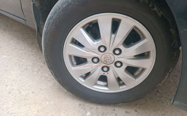 TOYOTA  KIJANG  INNOVA G