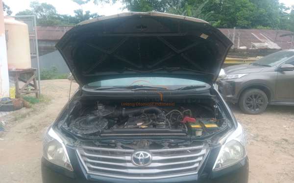 TOYOTA  KIJANG  INNOVA G