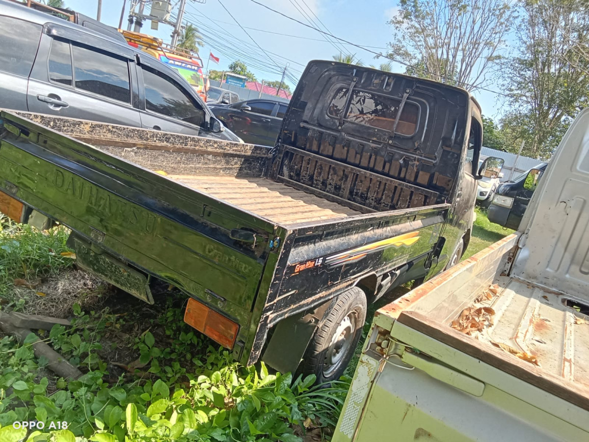DAIHATSU GRAN MAX PICK-UP