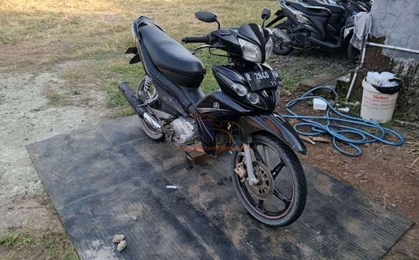YAMAHA JUPITER Z CW