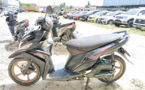 YAMAHA  MIO M3 125