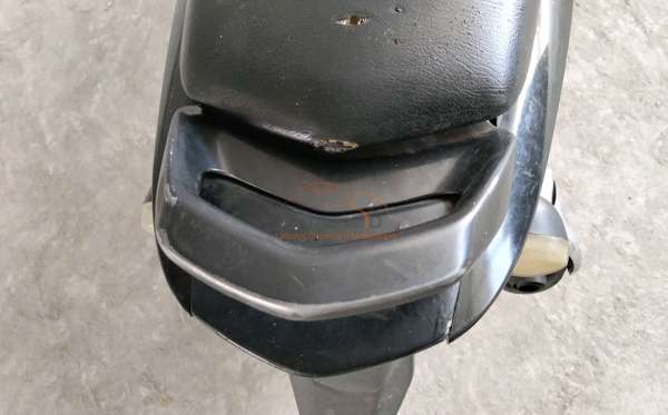 YAMAHA VIXION R