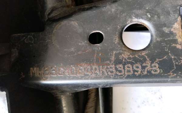 YAMAHA VIXION R