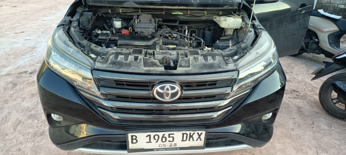 TOYOTA  RUSH  1.5 G