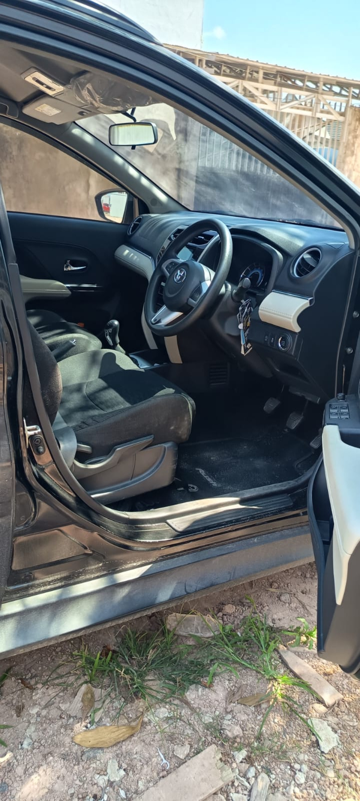 TOYOTA  RUSH  1.5 G