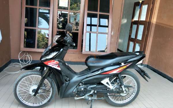 HONDA  REVO FIT
