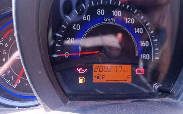 HONDA  MOBILIO  DD4 1.5E