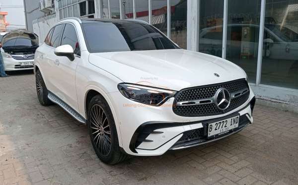 MERCEDES BENZ GLC 300