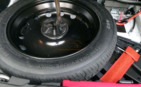MERCEDES BENZ GLC 300