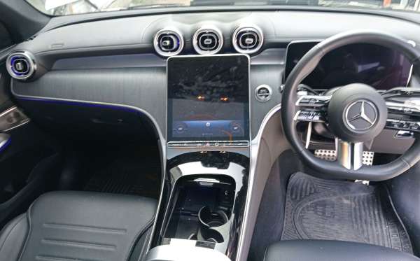 MERCEDES BENZ GLC 300