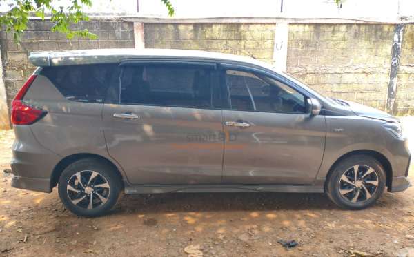 SUZUKI ERTIGA GT
