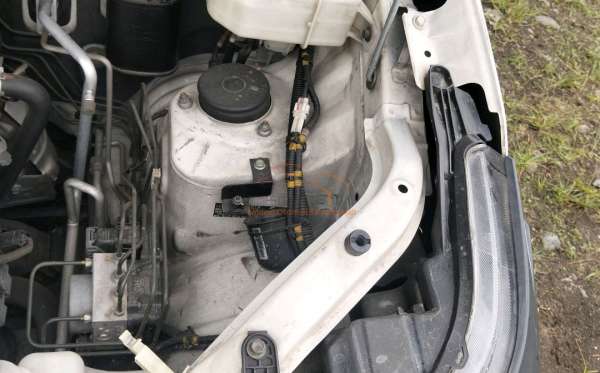 TOYOTA AVANZA