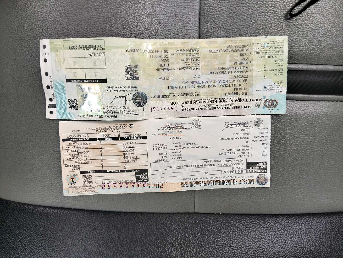 TOYOTA AVANZA