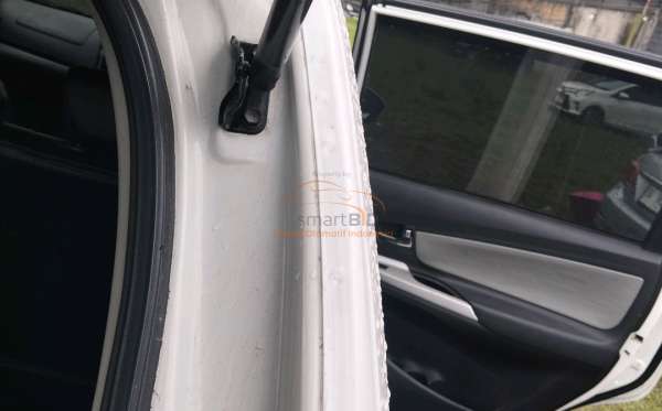 TOYOTA AVANZA