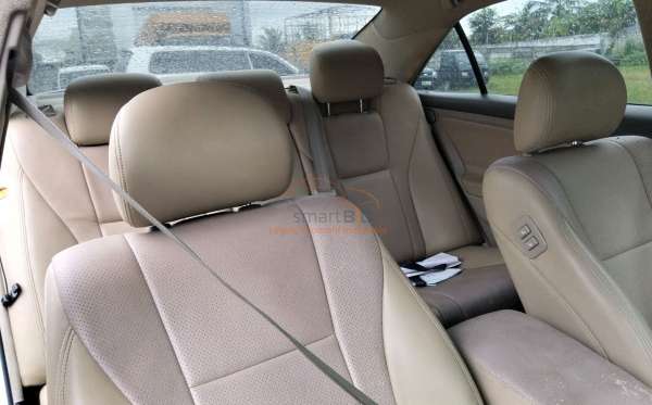 TOYOTA CAMRY V