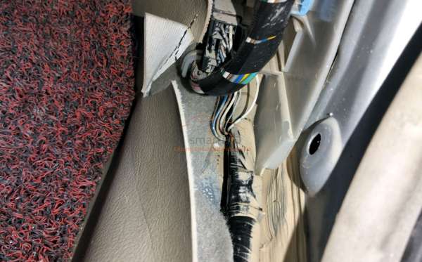 TOYOTA CAMRY V