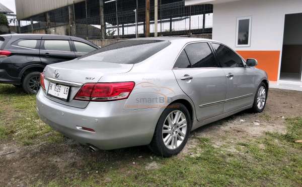 TOYOTA CAMRY V
