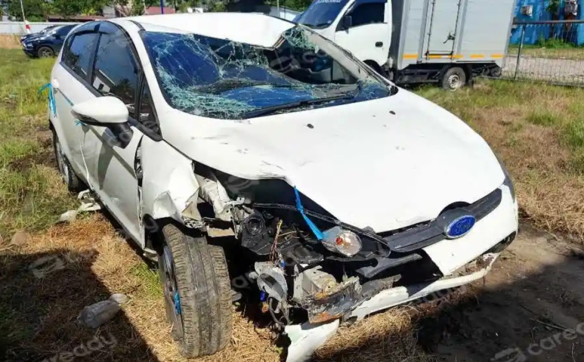FORD FIESTA  1.6L