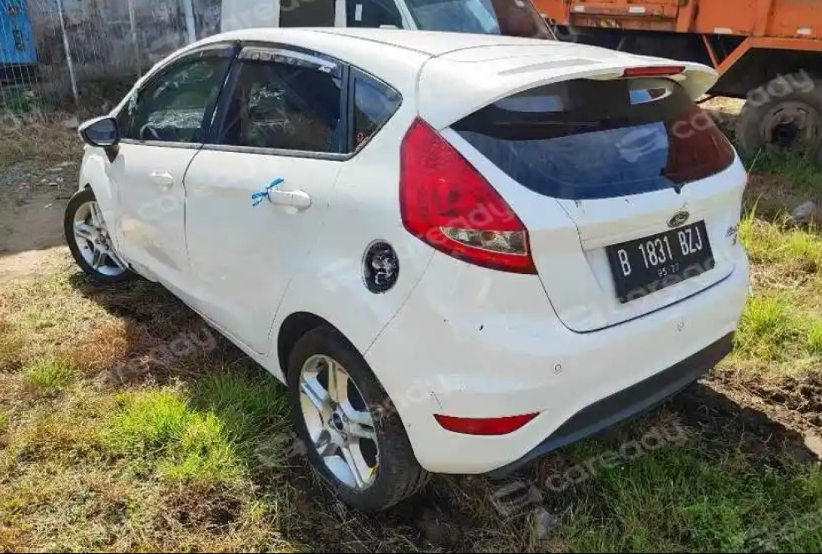 FORD FIESTA  1.6L