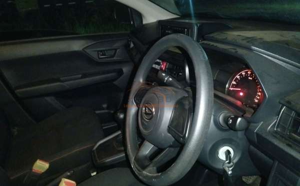 DAIHATSU AYLA