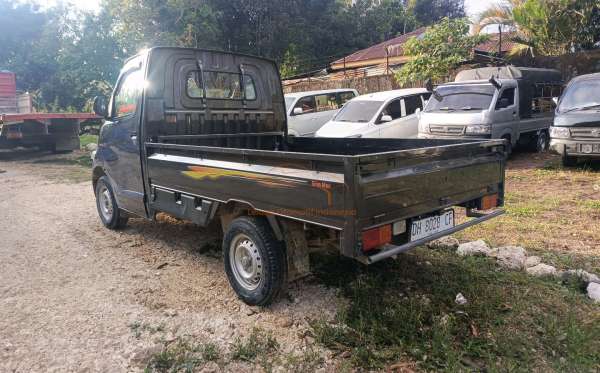 DAIHATSU GRAN MAX