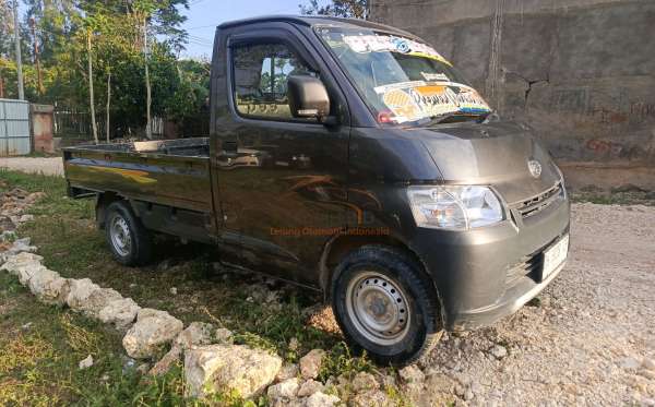 DAIHATSU GRAN MAX