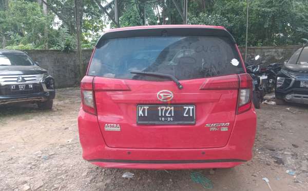DAIHATSU SIGRA