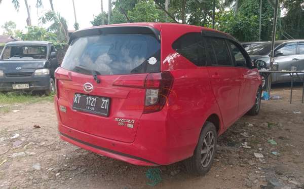 DAIHATSU SIGRA