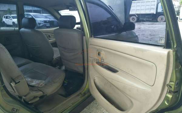 DAIHATSU  XENIA
