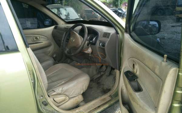 DAIHATSU  XENIA