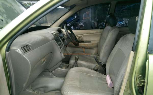 DAIHATSU  XENIA