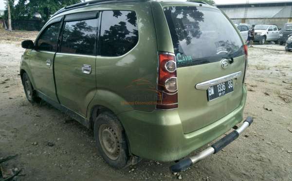 DAIHATSU  XENIA