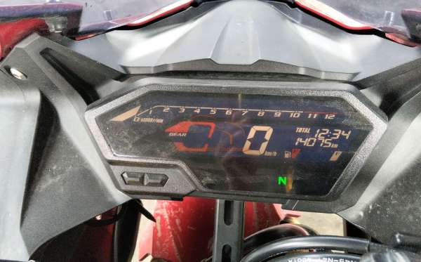 HONDA CBR 150 R