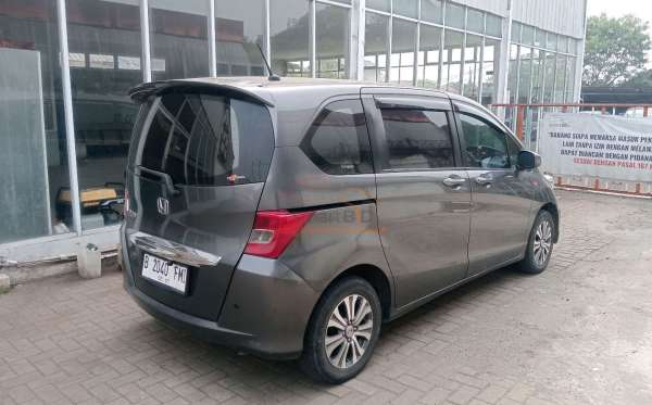 HONDA FREED GB3 1.5 S