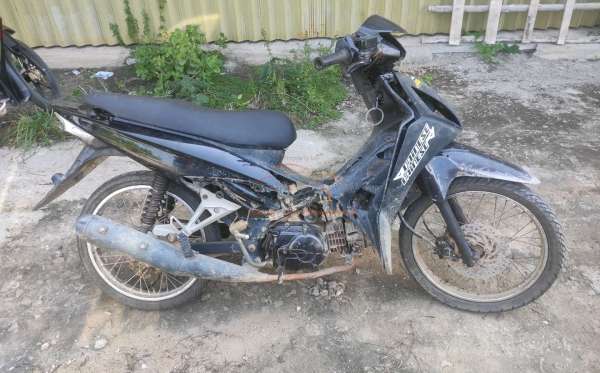 HONDA  REVO