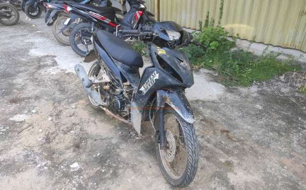 HONDA  REVO