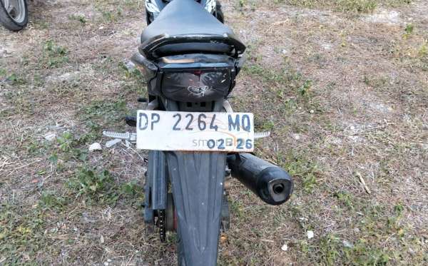 HONDA SONIC 150 R