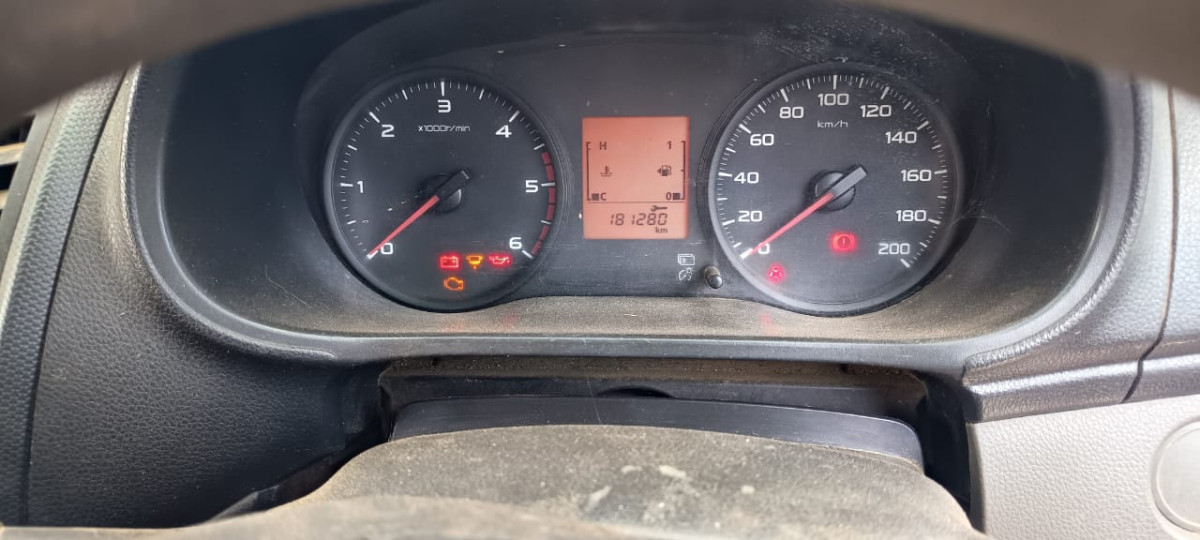 MITSUBISHI  TRITON DC HDX