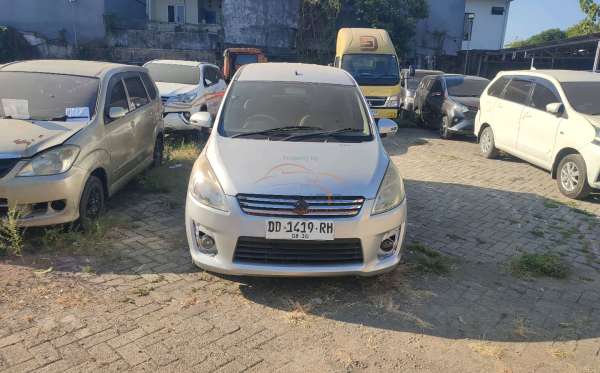 SUZUKI ERTIGA DX